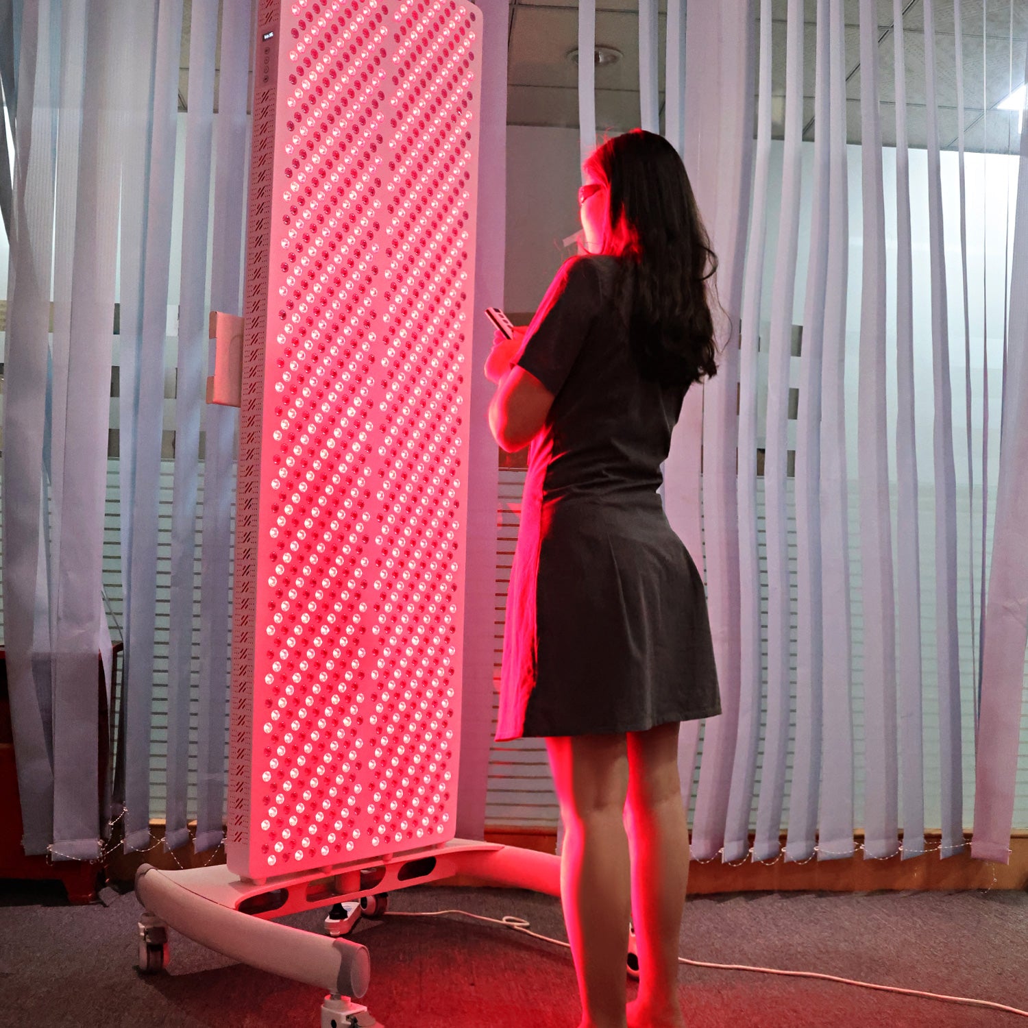 Standing Pulse Red Light Therapy Panel